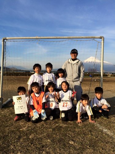 CONFIANÇA （コンフィアンサ）